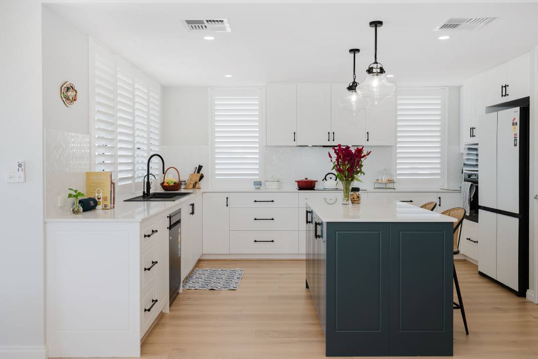 Makin-Homes_Kitchen Makin Homes